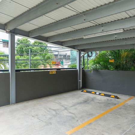 Modern Luxury Condo With Rooftop Pool & Gym サンティアゴ・デ・ロス・カバリェロス エクステリア 写真