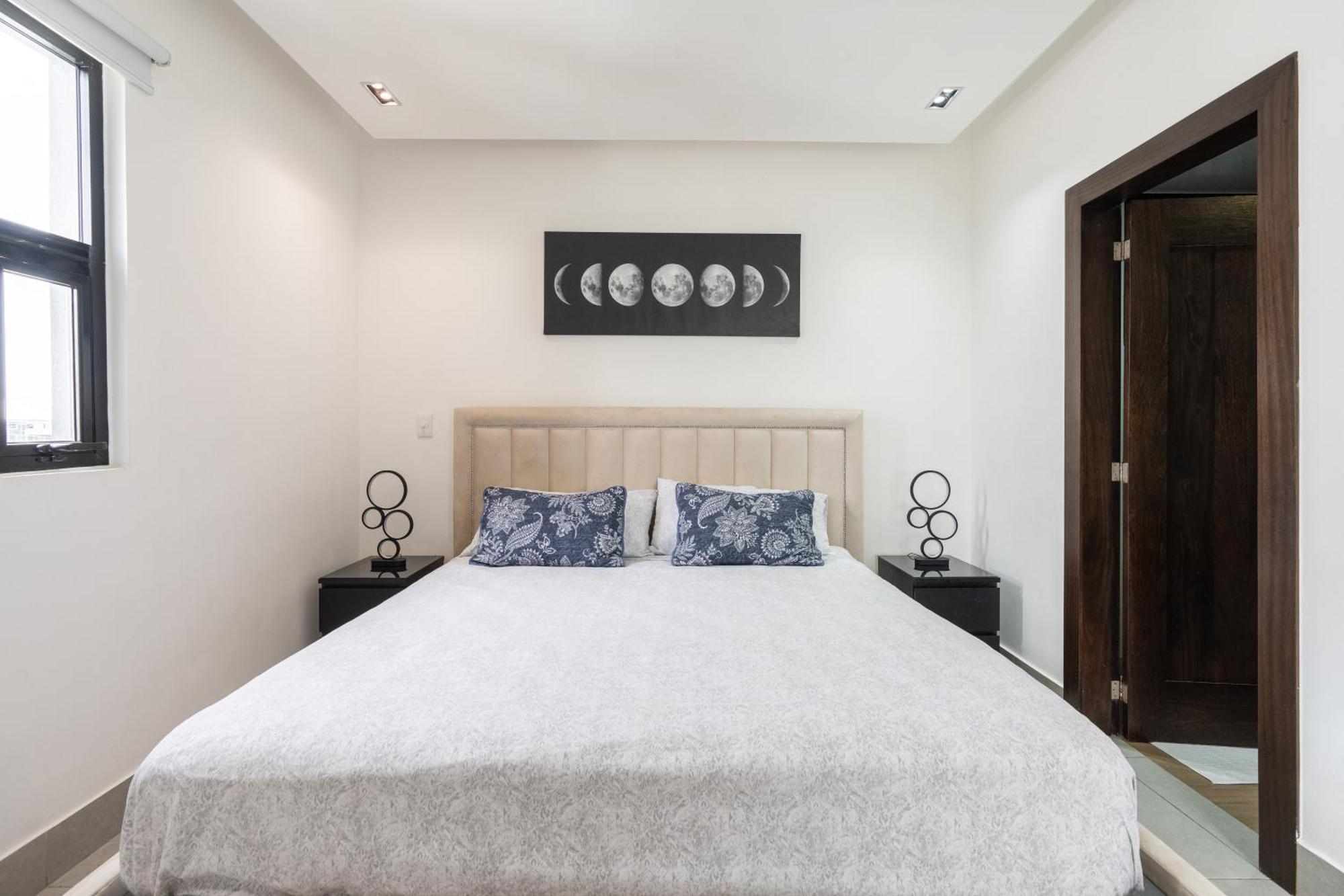 Modern Luxury Condo With Rooftop Pool & Gym サンティアゴ・デ・ロス・カバリェロス エクステリア 写真